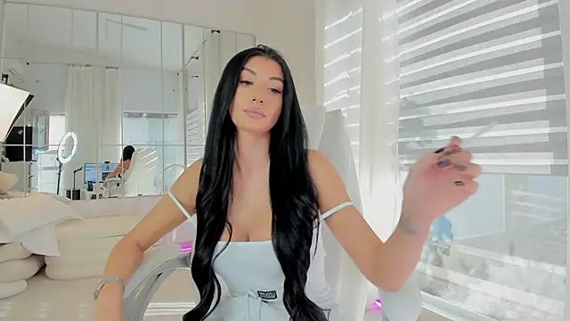 Snapshot of missdiamond_ chatting on October 29, 8:05 am missdiamond online show from October 29, 8:05 am