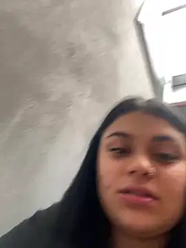 Snapshot of alissonfernandez_ chatting on June 18, 7:51 pm alissonfernandez online show from June 18, 7:51 pm