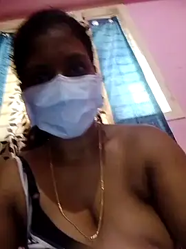 Snapshot of Villageammu18 chatting on November 23, 9:53 am Villageammu18 online show from November 23, 9:53 am