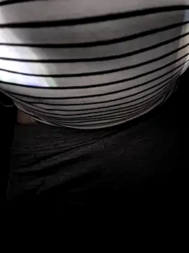 Snapshot of HardWolf2024 chatting on December 2, 8:22 pm HardWolf2024 online show from December 2, 8:22 pm