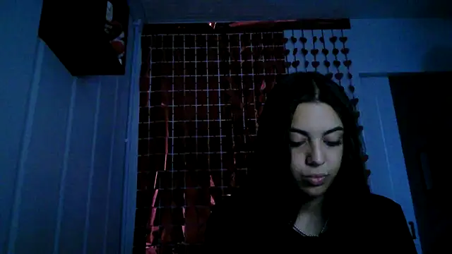 Snapshot of isabella048 chatting on September 28, 8:58 pm isabella048 online show from September 28, 8:58 pm