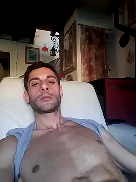 MrTamburine22 online show from December 2, 2:52 pm