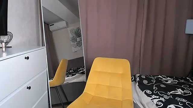 bubbling crush online show from November 27, 10:12 pm