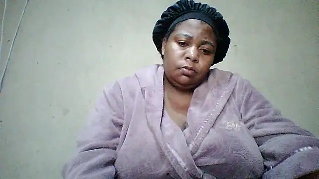 bustyboobs6 online show from January 12, 11:15 am