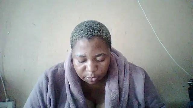 bustyboobs6 online show from March 5, 5:47 am