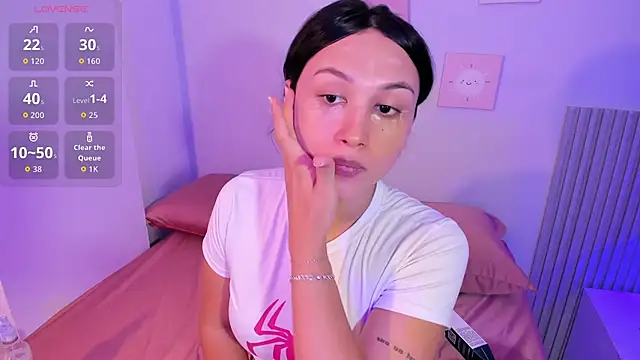 lana boomer online show from August 1, 7:57 pm