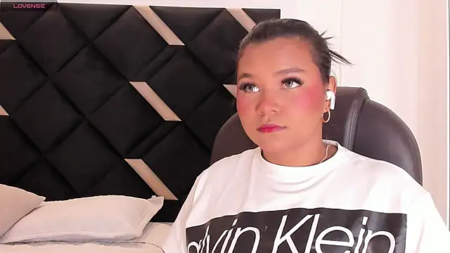 Carolina Evanss online show from December 4, 3:38 am