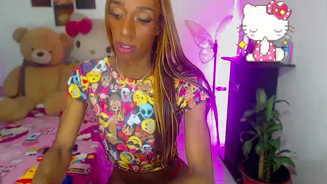 lucianadolll online show from February 27, 8:09 pm