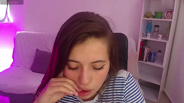 Snapshot of Soy_abby chatting on January 23, 8:56 pm Soy abby online show from January 23, 8:56 pm