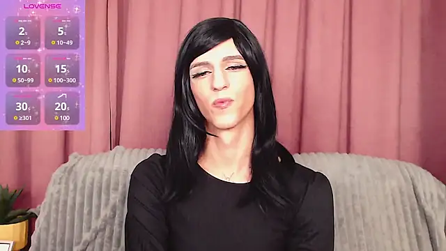 Snapshot of _CRYSTAL_tgirl chatting on December 8, 12:30 pm CRYSTAL tgirl online show from December 8, 12:30 pm