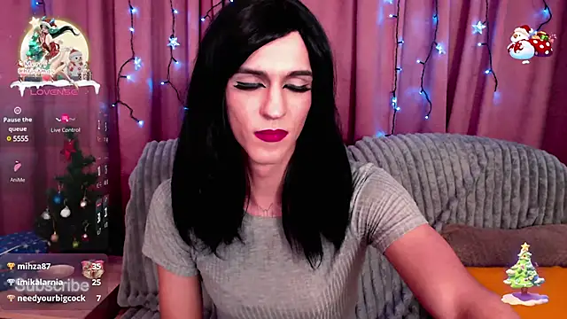 Snapshot of _CRYSTAL_tgirl chatting on January 13, 10:35 pm CRYSTAL tgirl online show from January 13, 10:35 pm