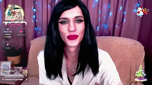 Snapshot of _CRYSTAL_tgirl chatting on January 24, 11:45 pm CRYSTAL tgirl online show from January 24, 11:45 pm