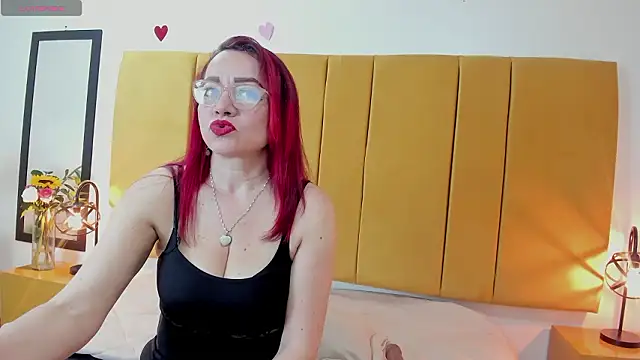 Lupiita223 online show from March 9, 1:15 pm