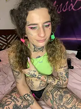 Snapshot of BlazyKitsune- chatting on January 28, 9:29 pm BlazyKitsune- online show from January 28, 9:29 pm