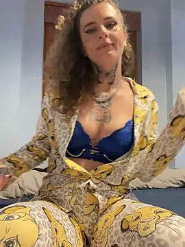 Snapshot of BlazyKitsune- chatting on March 22, 7:31 pm BlazyKitsune- online show from March 22, 7:31 pm