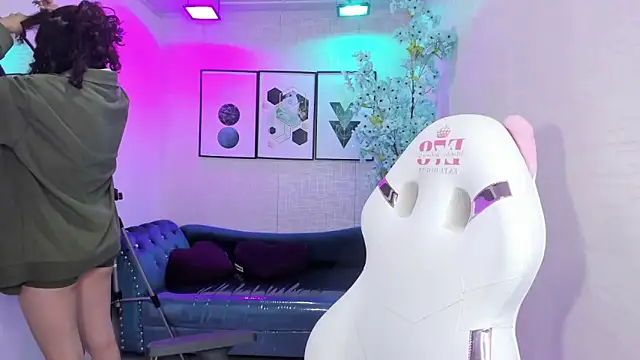 Theia moon online show from March 14, 1:16 pm