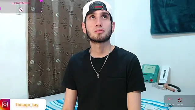 Snapshot of Thhiago_tay chatting on December 5, 12:08 am Thhiago tay online show from December 5, 12:08 am