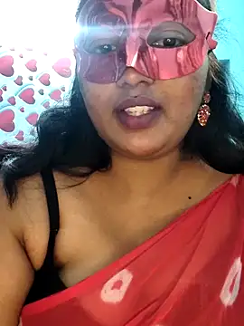 RomeoJuliet345 online show from January 6, 10:13 am