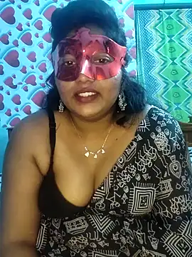 RomeoJuliet345 online show from January 12, 10:43 pm