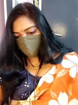 RomeoJuliet345 online show from February 8, 11:24 am