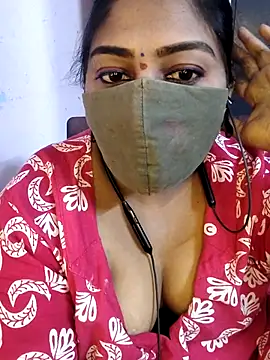 RomeoJuliet345 online show from June 23, 5:22 pm