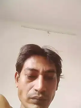 jenilmax online show from December 6, 8:48 am