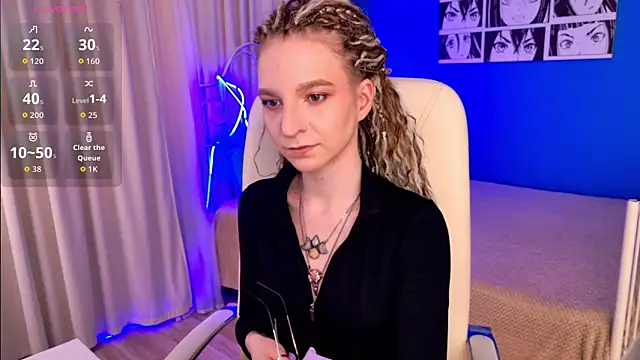Snapshot of VioletShine chatting on June 16, 12:30 pm VioletShine online show from June 16, 12:30 pm
