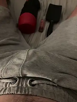 Dickboy200519 online show from June 15, 8:33 pm