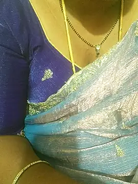 Snapshot of Telugu-mirchi chatting on July 23, 6:28 pm Telugu-mirchi online show from July 23, 6:28 pm