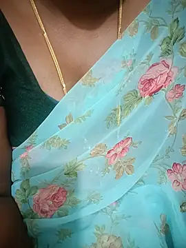 Snapshot of Telugu-mirchi chatting on August 2, 8:40 pm Telugu-mirchi online show from August 2, 8:40 pm