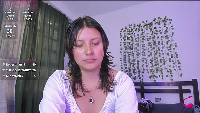 Noellesable online show from February 4, 9:10 pm