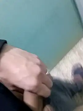 Steve98768 online show from December 20, 1:47 am