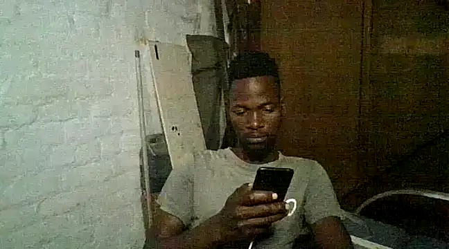 Snapshot of CptDickX258 chatting on January 18, 9:13 am CptDickX258 online show from January 18, 9:13 am