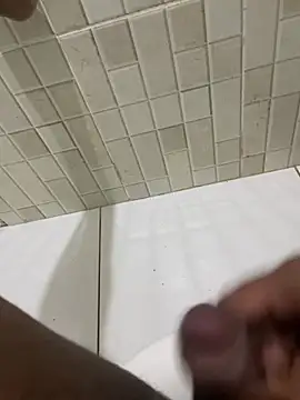 rodrigo21Cm  online show from January 25, 3:09 am