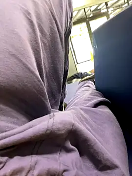 rodrigo21Cm  online show from December 21, 2:35 pm