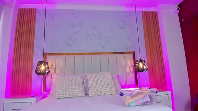 MeganCruzGB online show from March 7, 7:49 pm