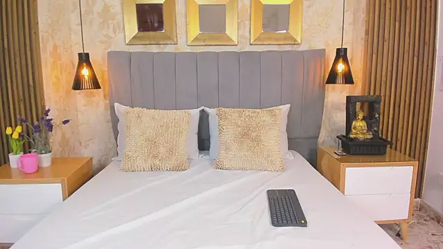 MeganCruzGB online show from September 9, 12:26 pm