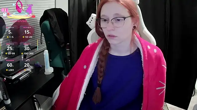 Snapshot of LilyFoxxx chatting on March 19, 3:20 am LilyFoxxx online show from March 19, 3:20 am