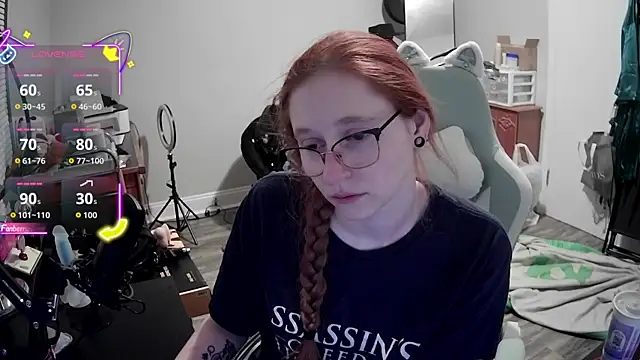 Snapshot of LilyFoxxx chatting on September 26, 3:32 am LilyFoxxx online show from September 26, 3:32 am