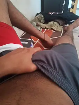 Snapshot of shan__22 chatting on December 6, 6:37 am shan 22 online show from December 6, 6:37 am