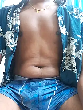 Snapshot of shan__22 chatting on December 7, 6:37 pm shan 22 online show from December 7, 6:37 pm