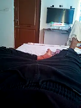 Snapshot of shan__22 chatting on December 26, 9:11 am shan 22 online show from December 26, 9:11 am