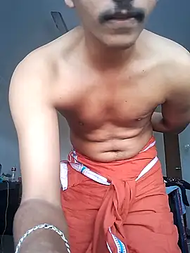 Snapshot of shan__22 chatting on January 20, 2:01 am shan 22 online show from January 20, 2:01 am