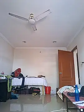 Snapshot of shan__22 chatting on January 28, 2:21 am shan 22 online show from January 28, 2:21 am