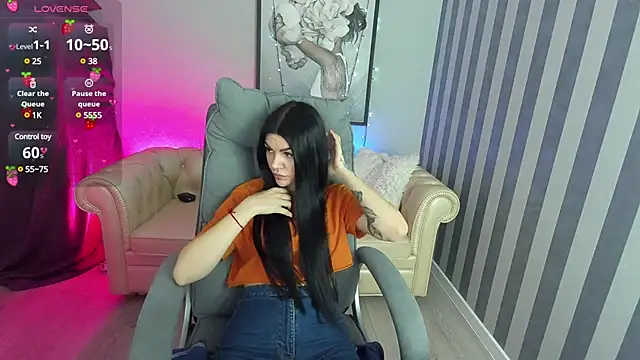Snapshot of Tiffany_lab chatting on March 7, 6:35 am Tiffany lab online show from March 7, 6:35 am