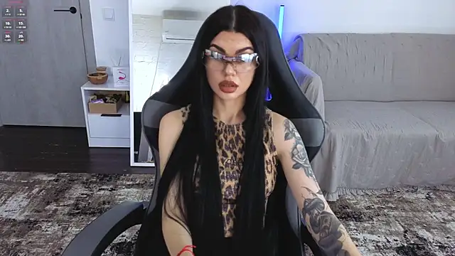 Tiffany lab online show from March 15, 9:48 am