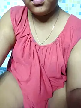 Snapshot of Super-Couple chatting on July 20, 10:39 am Super-Couple online show from July 20, 10:39 am