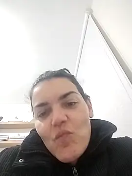 Snapshot of escritorasafada chatting on September 27, 4:06 am escritorasafada online show from September 27, 4:06 am