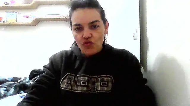 Snapshot of escritorasafada chatting on March 13, 3:57 am escritorasafada online show from March 13, 3:57 am