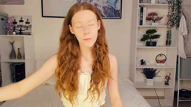 ZaraBluitt online show from February 6, 7:13 am